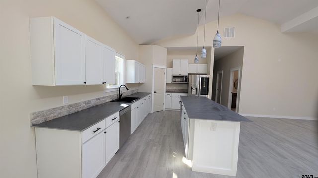 138 PVT RD. 8524, Van, TX 75790