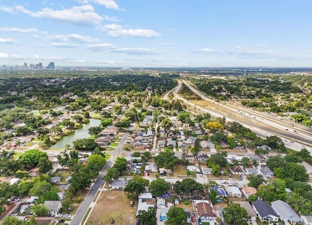 2120 43RD TERRACE N, St Petersburg, FL 33714