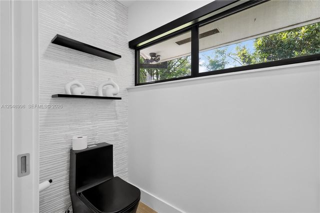 10506 SW 89 Place, Miami, FL 33176