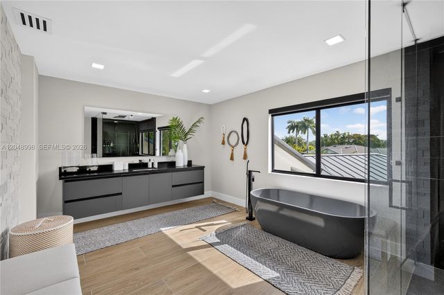 10506 SW 89 Place, Miami, FL 33176
