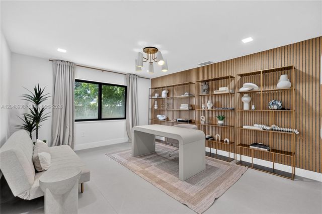 10506 SW 89 Place, Miami, FL 33176