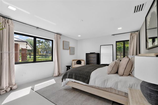 10506 SW 89 Place, Miami, FL 33176