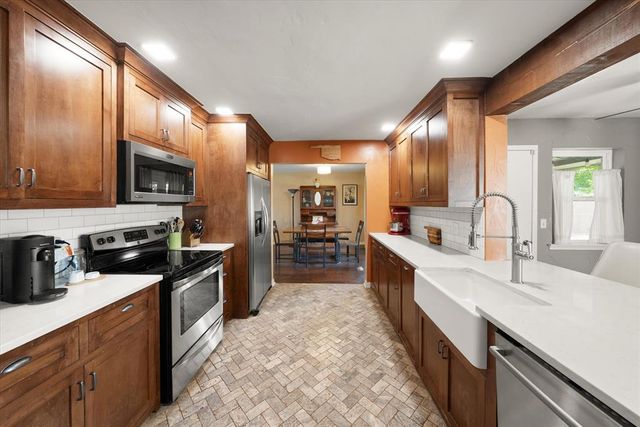 6801 N Shawnee Avenue, Oklahoma City, OK 73116