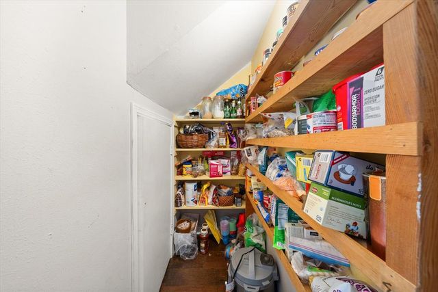 6801 N Shawnee Avenue, Oklahoma City, OK 73116