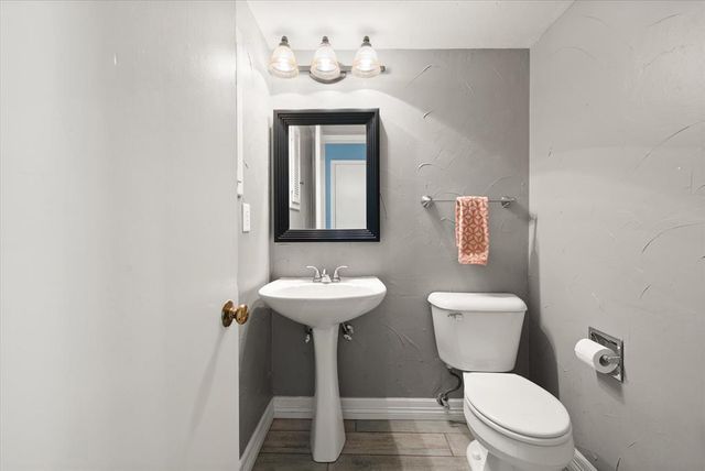 6801 N Shawnee Avenue, Oklahoma City, OK 73116