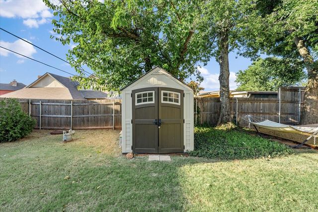 6801 N Shawnee Avenue, Oklahoma City, OK 73116