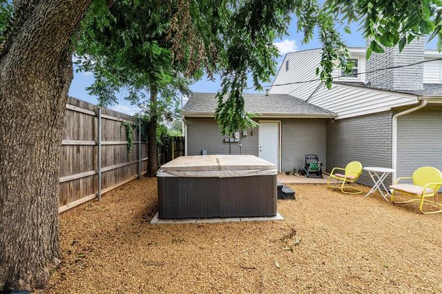 6801 N Shawnee Avenue, Oklahoma City, OK 73116