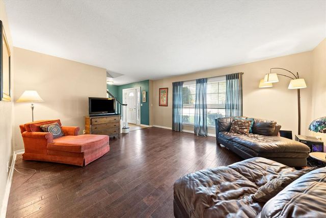 6801 N Shawnee Avenue, Oklahoma City, OK 73116