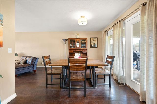 6801 N Shawnee Avenue, Oklahoma City, OK 73116