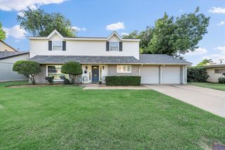 6801 N Shawnee Avenue, Oklahoma City, OK 73116