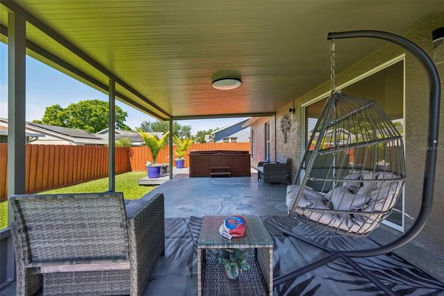 11178 OAKHAVEN DRIVE, Pinellas Park, FL 33782