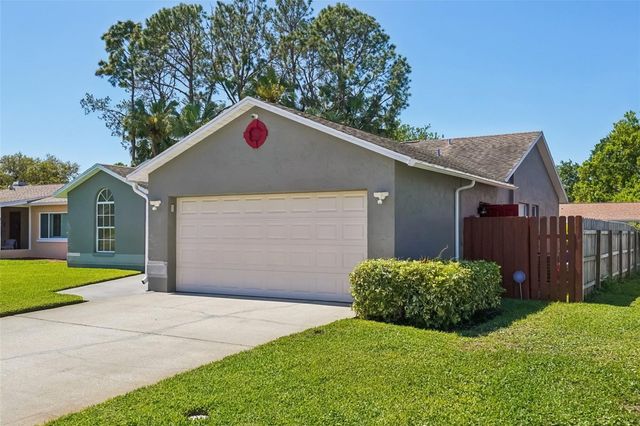 11178 OAKHAVEN DRIVE, Pinellas Park, FL 33782