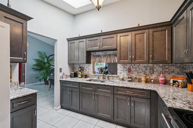 11178 OAKHAVEN DRIVE, Pinellas Park, FL 33782