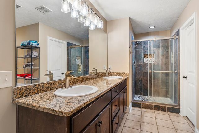 397 Owens Road, Fort Mitchell, AL 36856