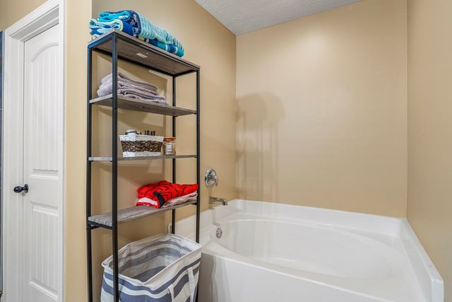 397 Owens Road, Fort Mitchell, AL 36856