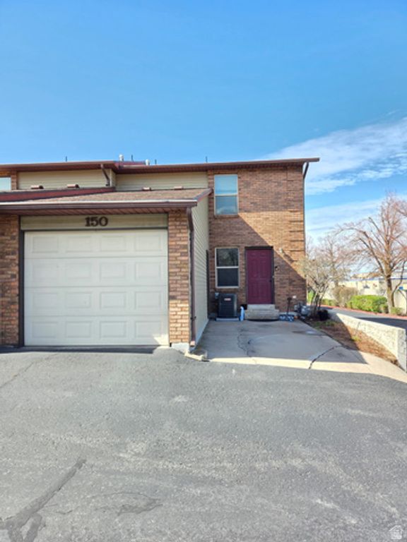 Image 1 of property listing at 150 E 735 S #23, Centerville, UT 84014