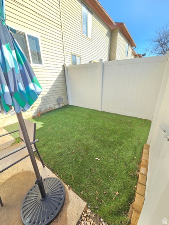 Image 24 of property listing at 150 E 735 S #23, Centerville, UT 84014