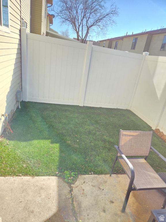 Image 25 of property listing at 150 E 735 S #23, Centerville, UT 84014