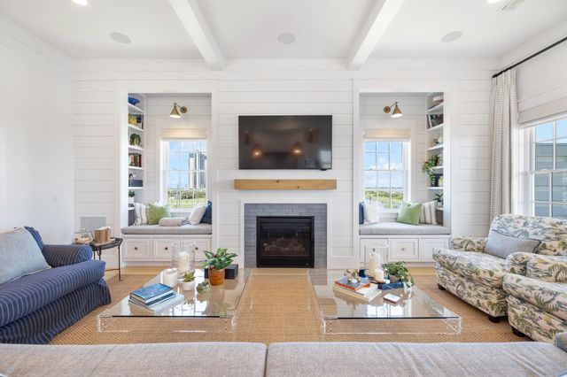 1650 Beachtown Drive, Galveston, TX 77550