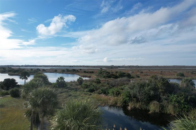 1650 Beachtown Drive, Galveston, TX 77550