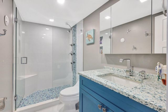 6940 NW 186th St 1-326, Hialeah, FL 33015