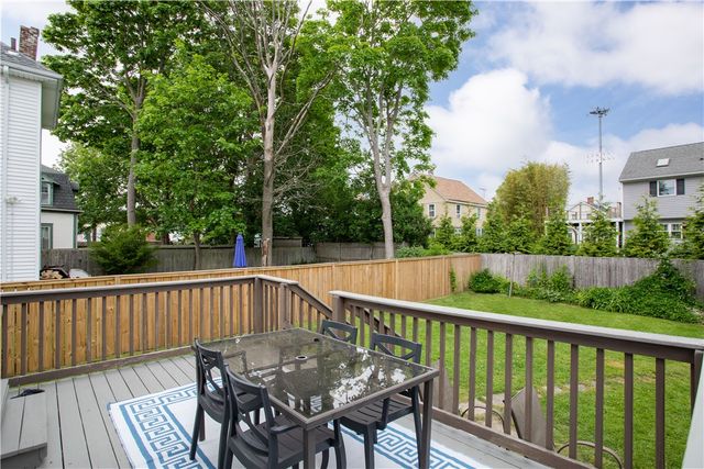 30 East Bowery Street, Newport, RI 02840