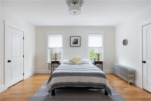 30 East Bowery Street, Newport, RI 02840