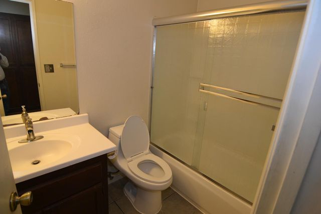 1320 Gargotto Ct, Modesto, CA 95355