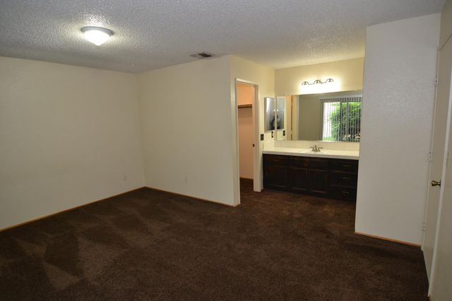 1320 Gargotto Ct, Modesto, CA 95355