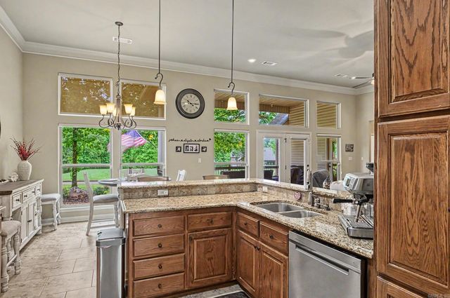 2 Algeciras Lane, Hot Springs Village, AR 71909