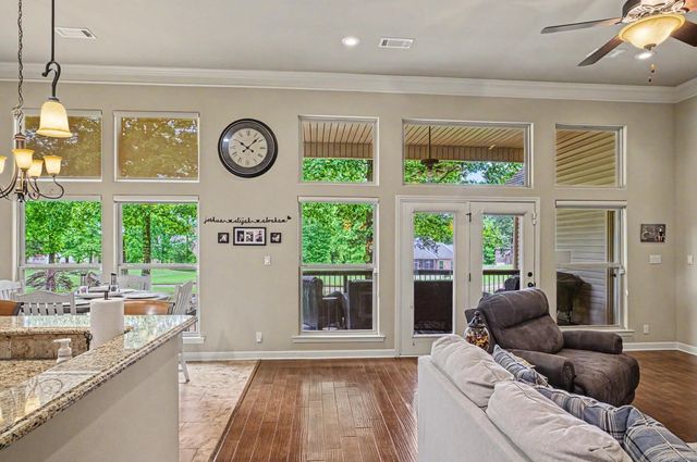 2 Algeciras Lane, Hot Springs Village, AR 71909