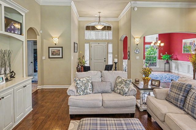 2 Algeciras Lane, Hot Springs Village, AR 71909