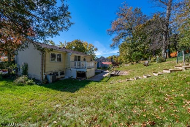 65 Shady Ln, Bridgewater Twp., NJ 08805