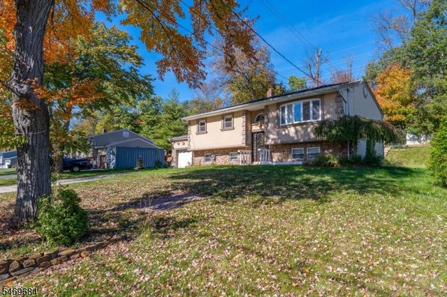 65 Shady Ln, Bridgewater Twp., NJ 08805