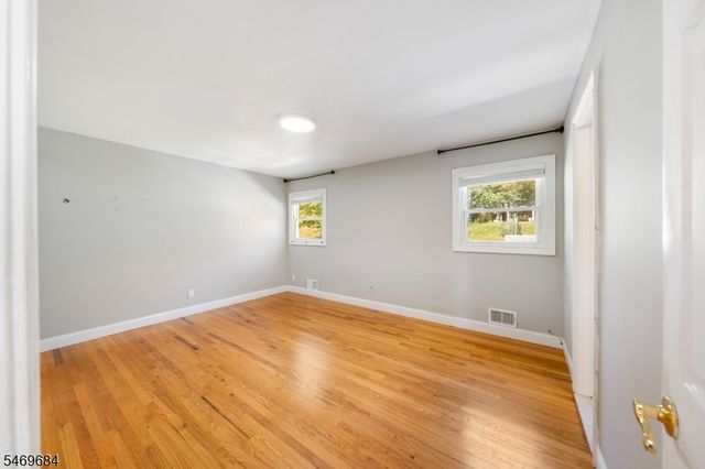 65 Shady Ln, Bridgewater Twp., NJ 08805