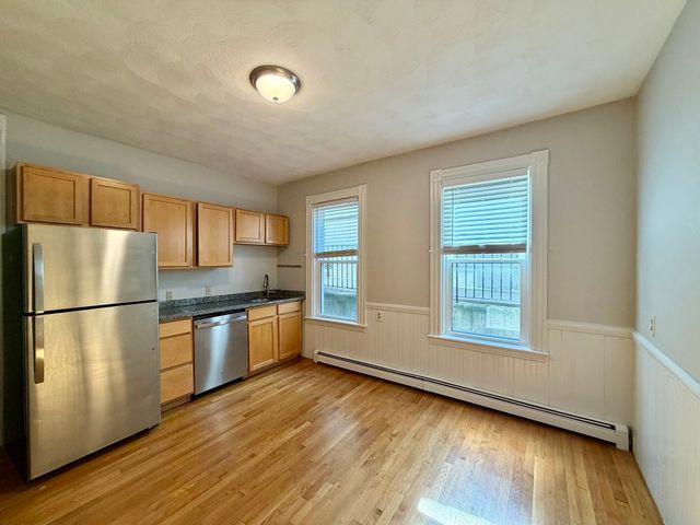 28 Saint Martin St. 1, Boston, MA 02129