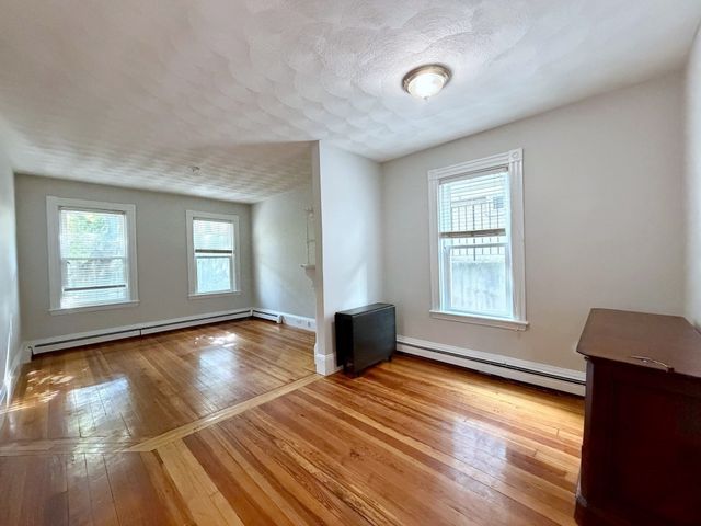 28 Saint Martin St. 1, Boston, MA 02129