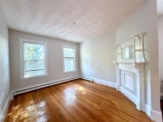 28 Saint Martin St. 1, Boston, MA 02129