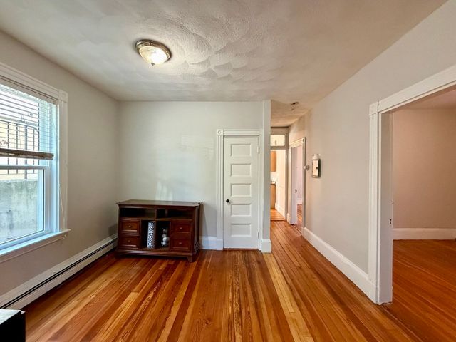 28 Saint Martin St. 1, Boston, MA 02129