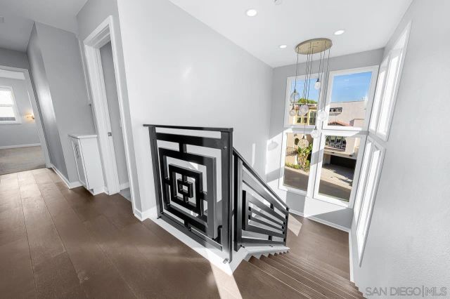 8352 Ridge Ct, San Diego, CA 92108