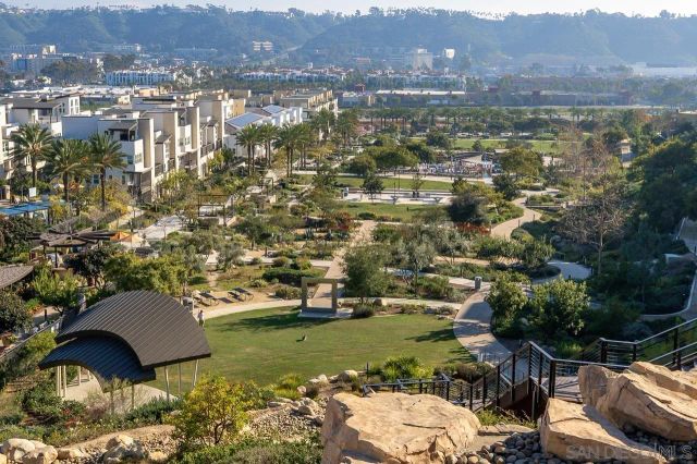 8352 Ridge Ct, San Diego, CA 92108