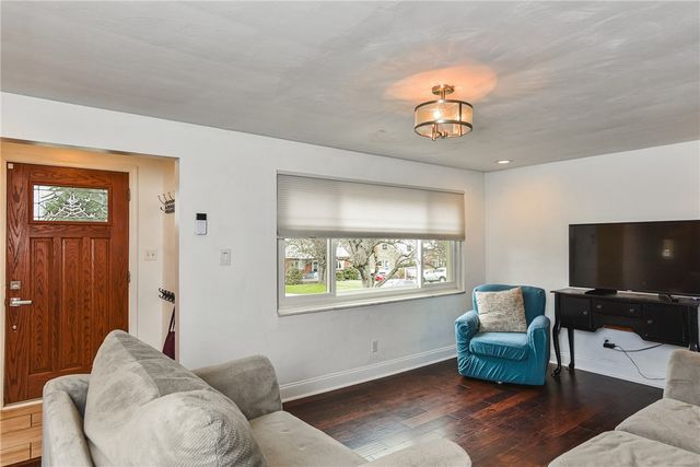 4721 Lolly Dr, Monroeville, PA 15146