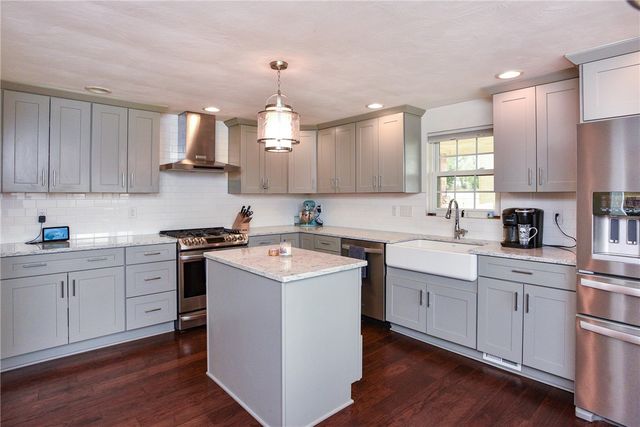 4721 Lolly Dr, Monroeville, PA 15146