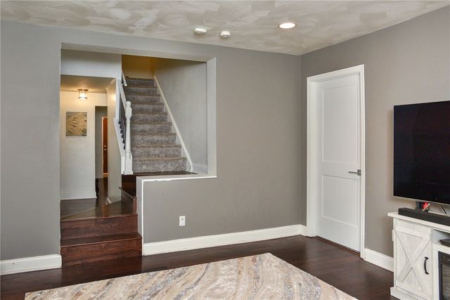 4721 Lolly Dr, Monroeville, PA 15146