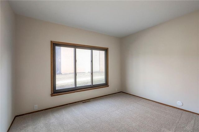 468 W 104th Street A, Kansas City, MO 64114
