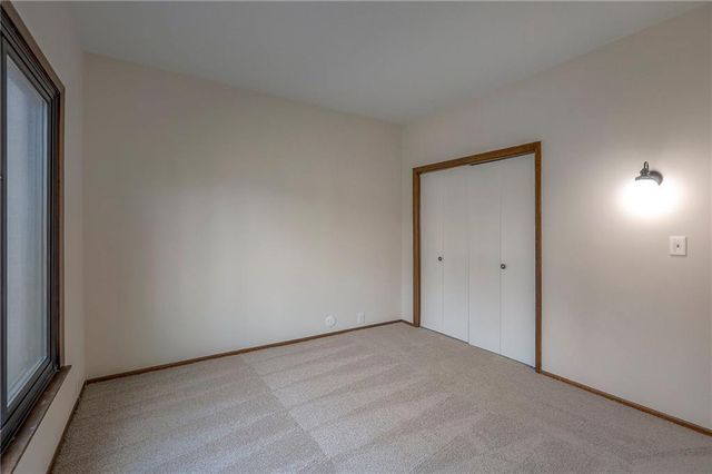 468 W 104th Street A, Kansas City, MO 64114