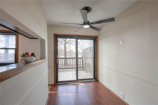 468 W 104th Street A, Kansas City, MO 64114