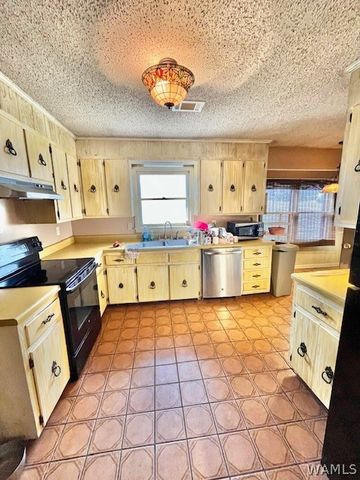 15667 Butler Ridge, Cottondale, AL 35453