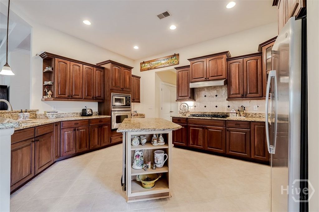 Image 12 of property listing at 4 Jersey Loop, Pooler, GA 31322