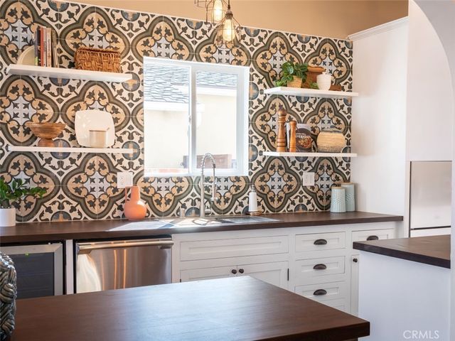 3109 Stanford, Venice, CA 90292